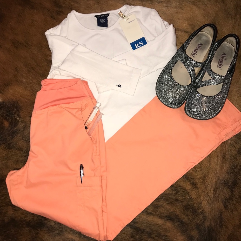 White Cross Yoga Scrub Pant